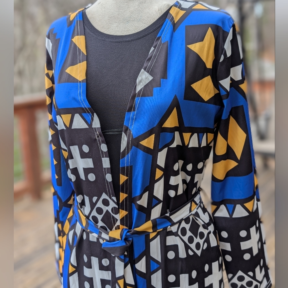 Geometric Print Open Front Robe With Pockets - Picture 3 of 6